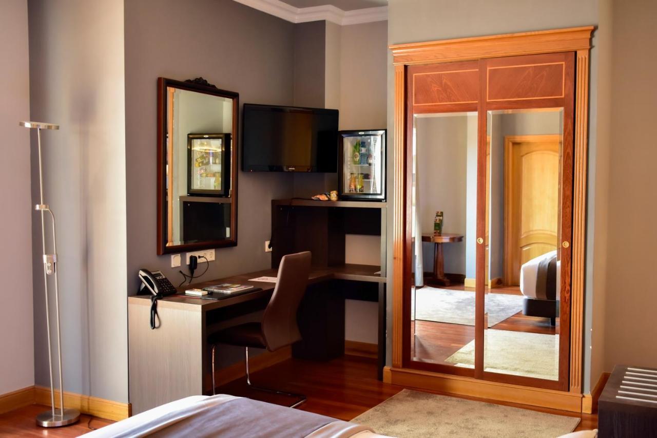 Hotel Armine บาเซารี ภายนอก รูปภาพ