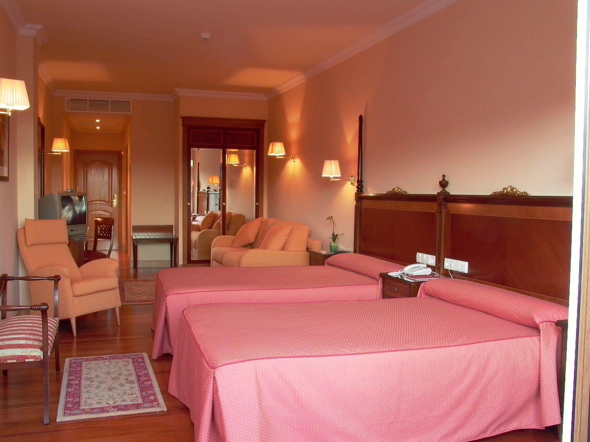Hotel Armine บาเซารี ภายนอก รูปภาพ